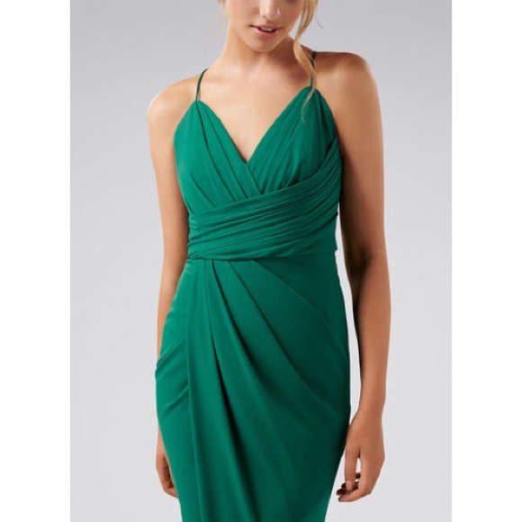 Forever New Green Solid Sheath Dress - Picture 4 of 7